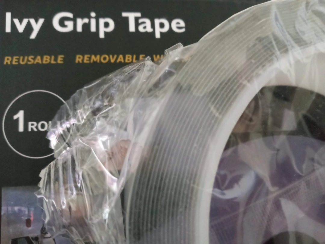 Двусторонняя клейкая гелиевая крепёжная лента IVY Grip Tape 5 метра