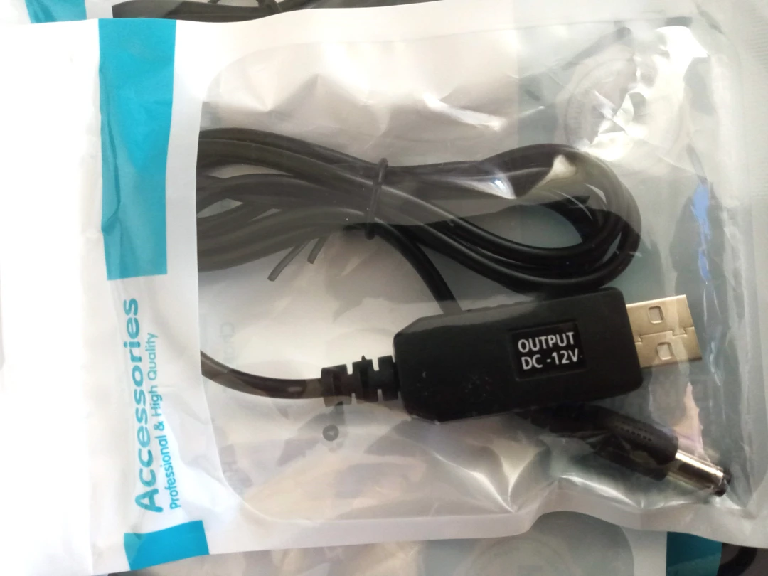 Повышающий USB преобразователь постоянного напряжения DC-DC 5 вольт в 12вольт